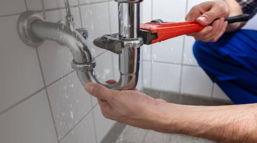 Expert burst pipe repair services in Premium, KY